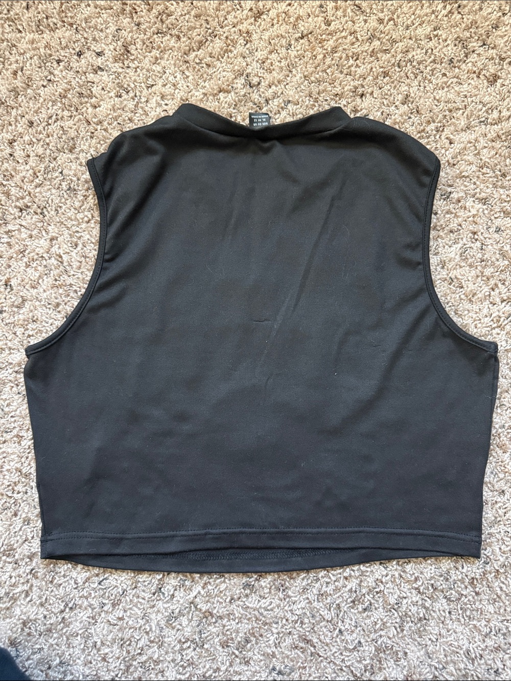 SHEIN Black Graphic Crop Tank - Picture 5 of 5